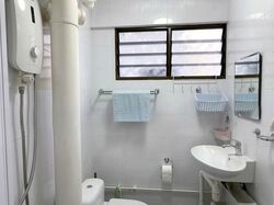 Blk 230 Bukit Batok East Avenue 3 (Bukit Batok), HDB 3 Rooms #631473451